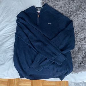 Vineyard Vines Large Sweater